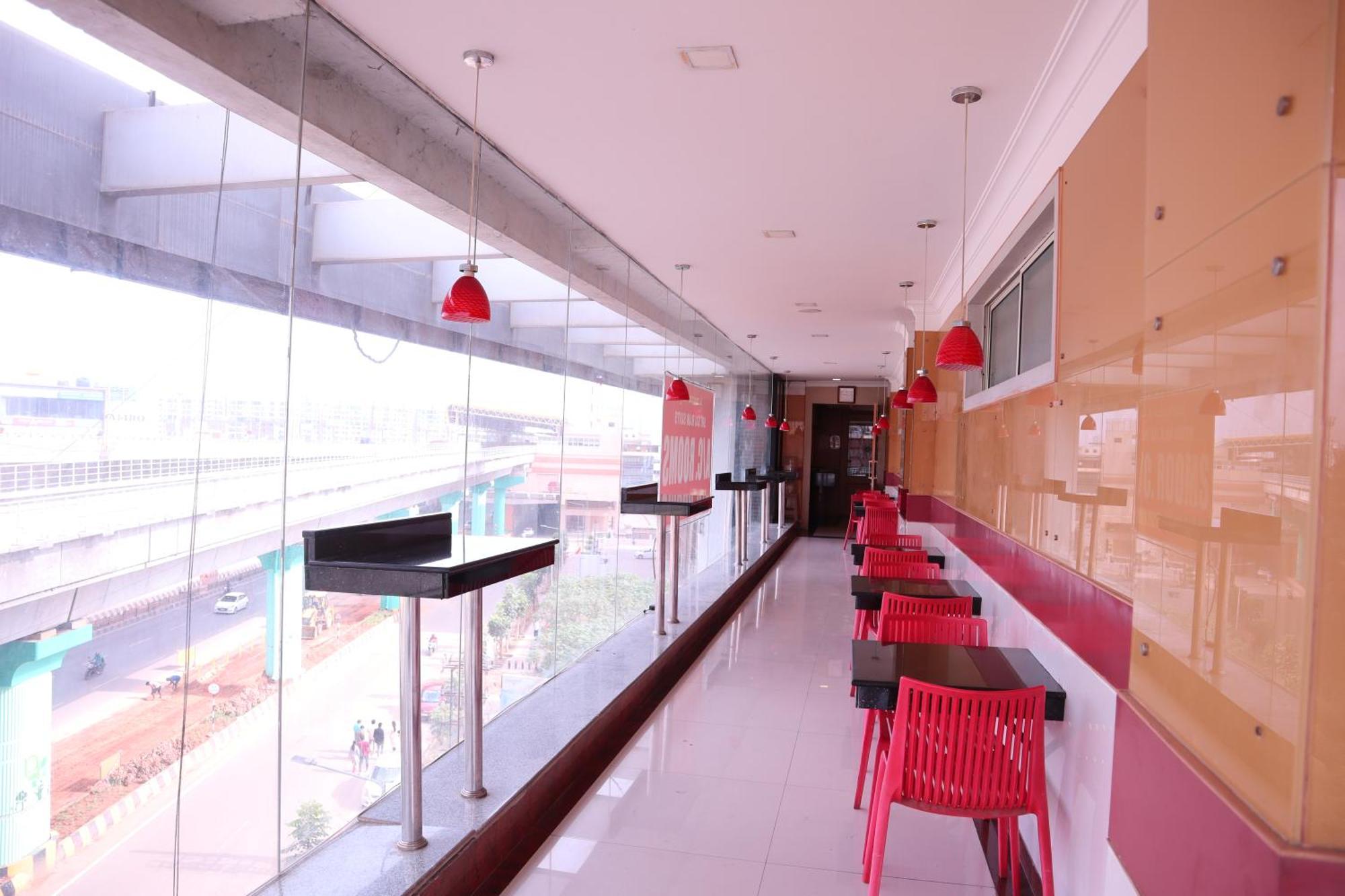 Sri Sai Ram Suites Bangalore Eksteriør billede