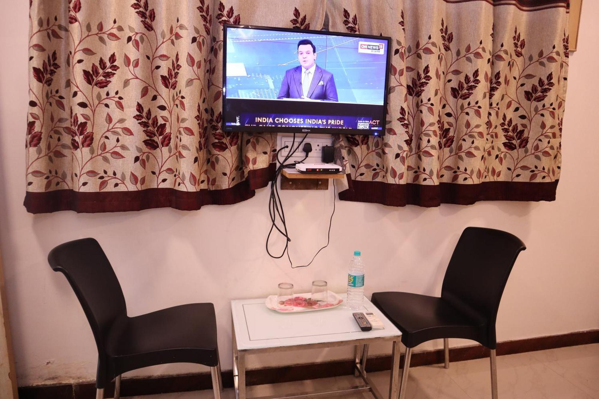 Sri Sai Ram Suites Bangalore Eksteriør billede